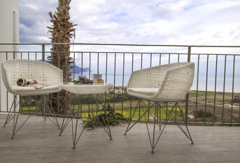 Номер Superior Вид на Море, La Blanca Resort & Spa