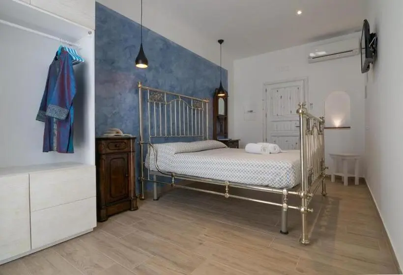 اتاق لوکس, Timbuktu Hostel