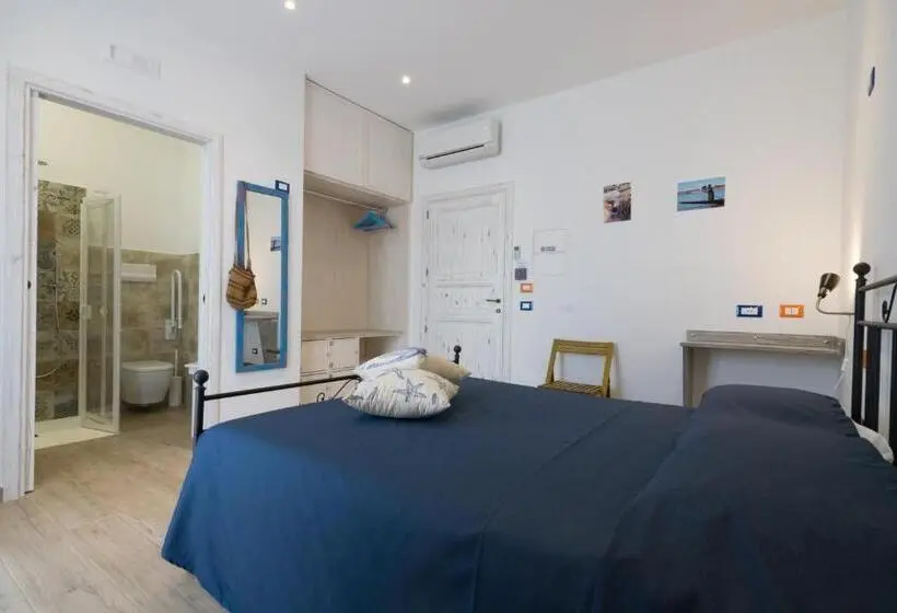 اتاق استاندارد, Timbuktu Hostel