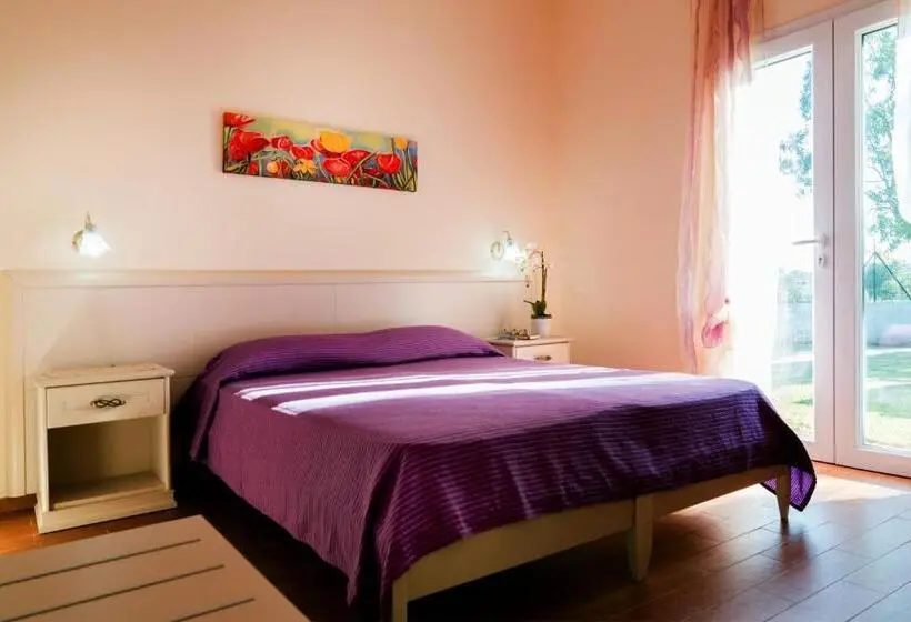 Standard-huone Puutarhanäkymä, Aura Solis B&b