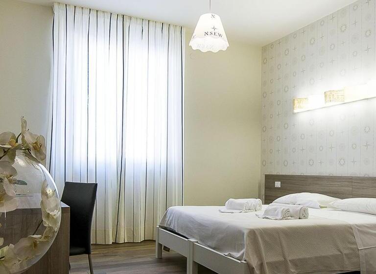 חדר אקונומי, B&b Maxxi