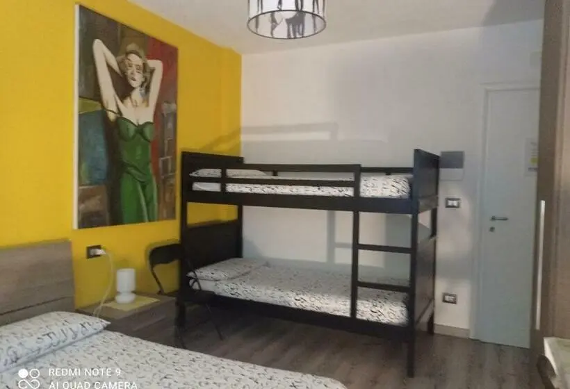 ファミリールーム, B&b Valle Orco