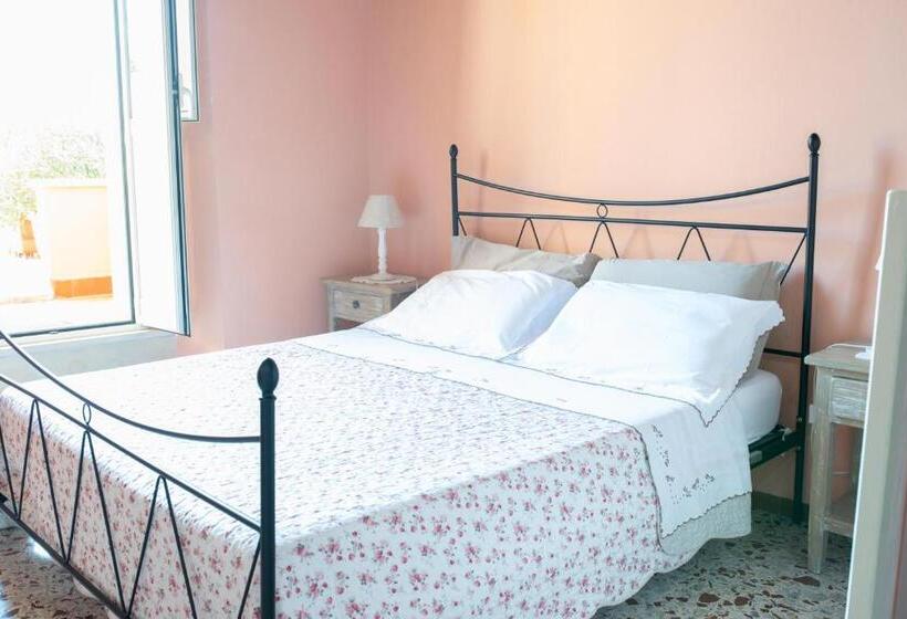 غرفة كومفورت ثلاثية, Antico Portale Ospitalità Diffusa