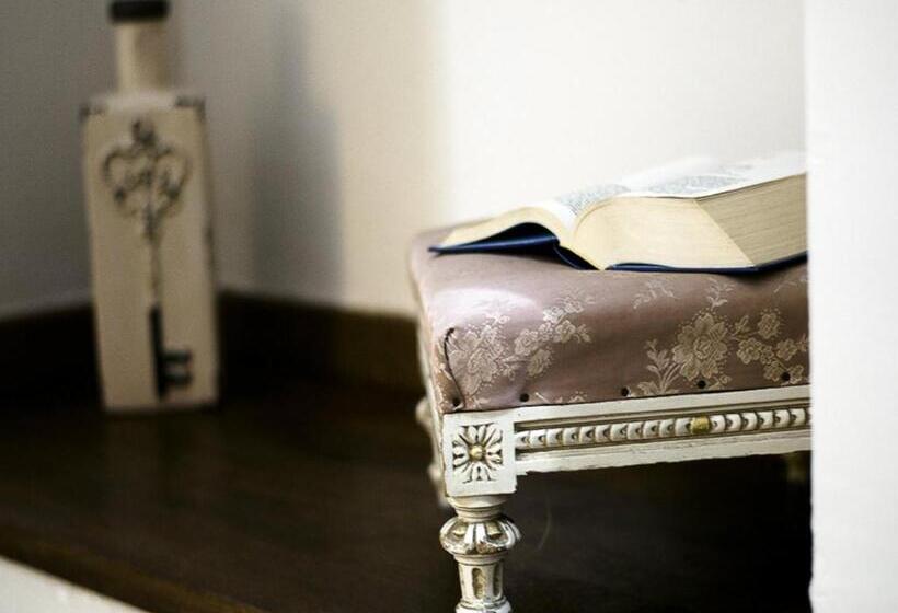 غرفة ديلوكس ثلاثية, Antico Portale Ospitalità Diffusa