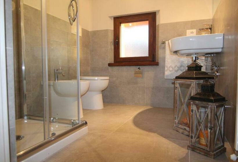 Номер Deluxe, Il Fienile Di Assisi