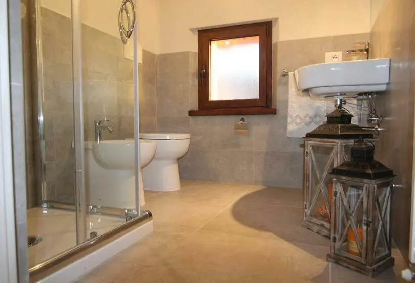 デラックスルーム, Il Fienile Di Assisi