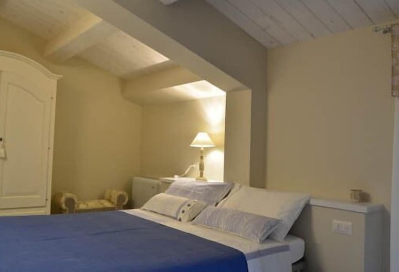 Номер Deluxe, Il Fienile Di Assisi