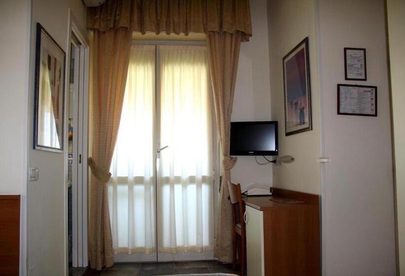 Номер Стандарт, Angela