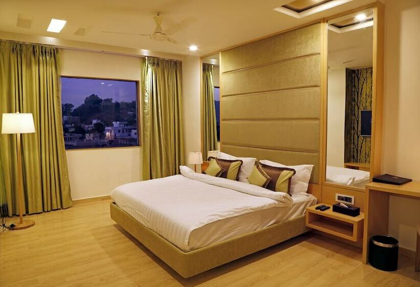 Apartament Deluxe 1 Sypialnia, Ln Courtyard