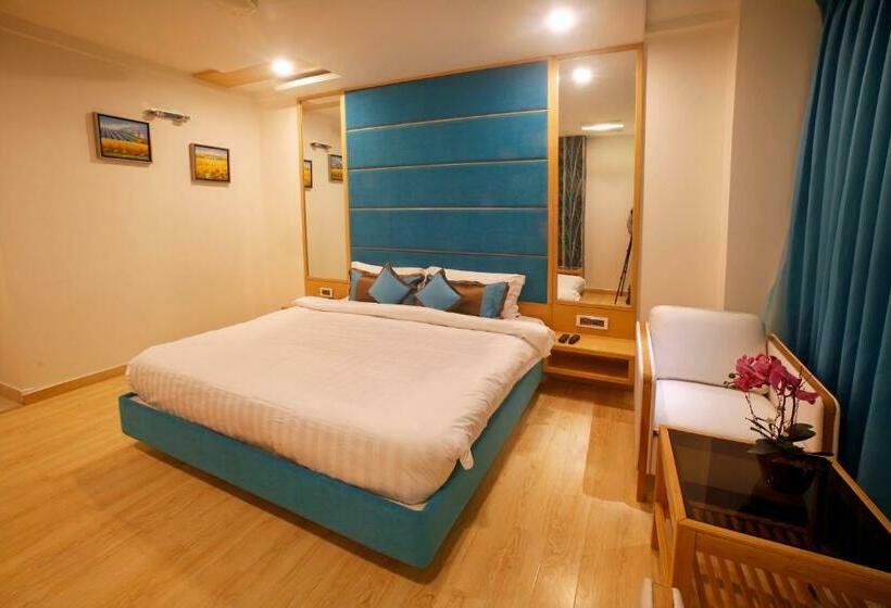 Pokój Deluxe, Ln Courtyard