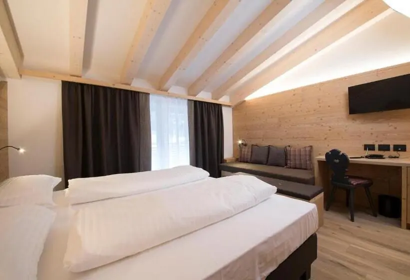 Pokój Comfort, Monroc
