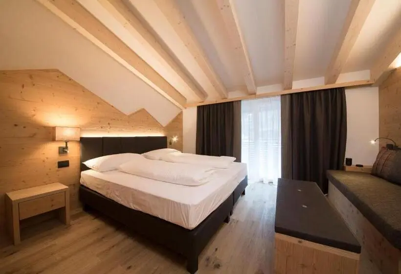 Pokój Comfort, Monroc