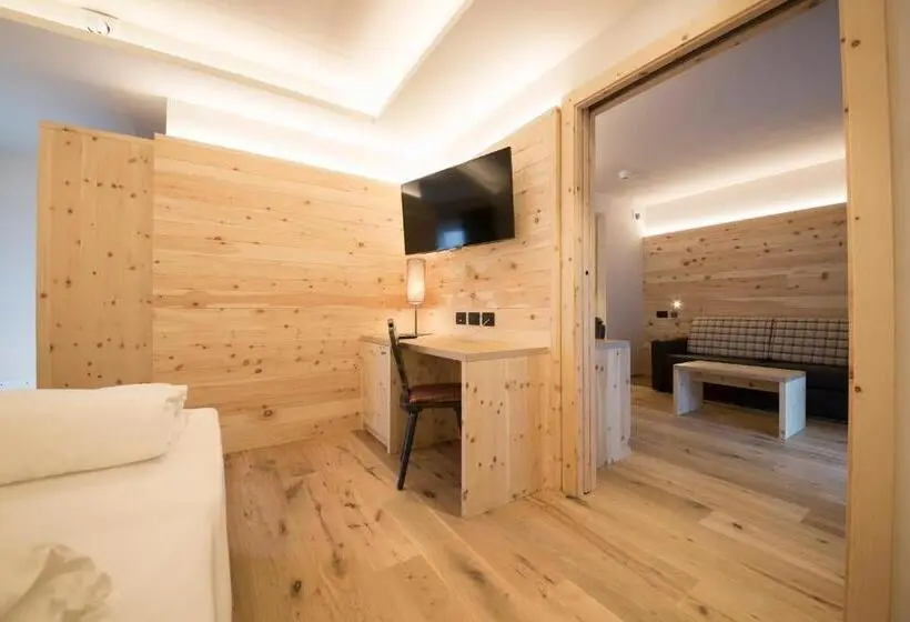 Suite Deluxe, Monroc