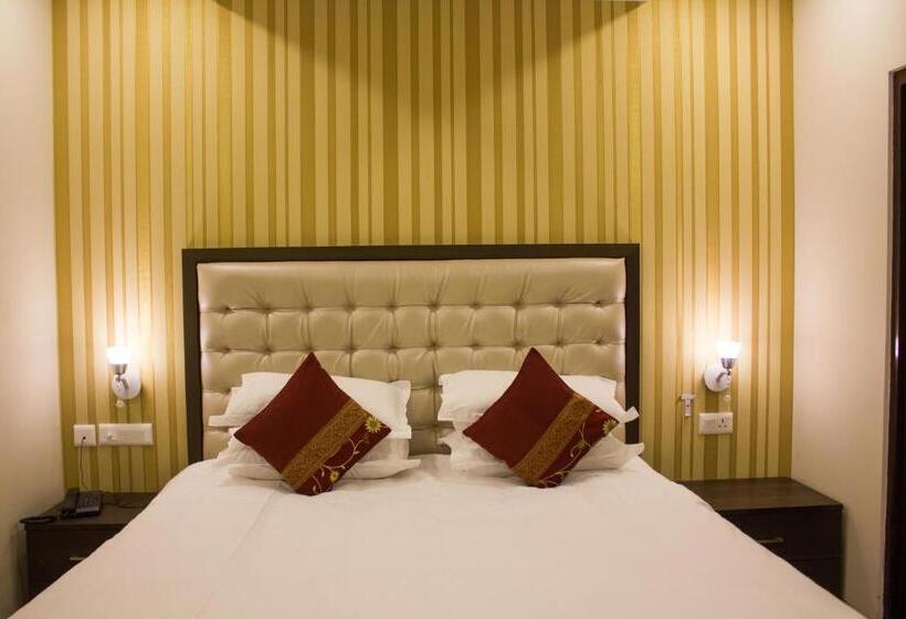 חדר סטנדרט, Pandya Niwas