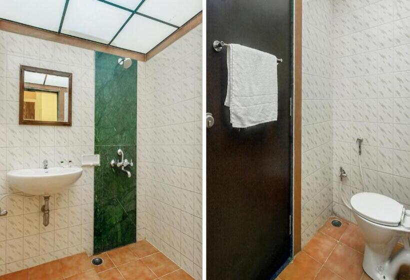 带阳台的豪华间, Rainwood Residency