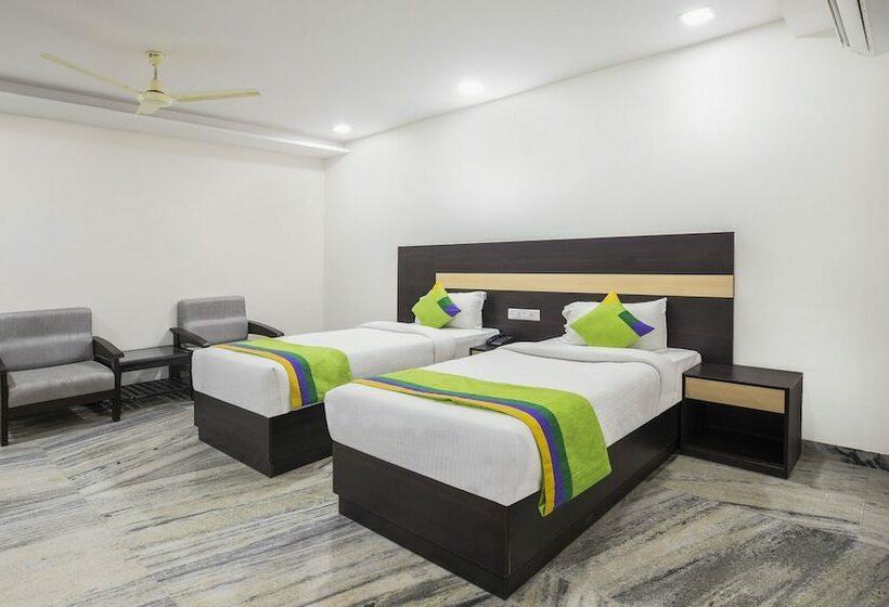 Quarto Deluxe, Royal Dezire