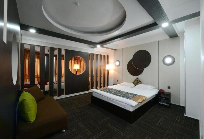 اتاق لوکس, Zolo