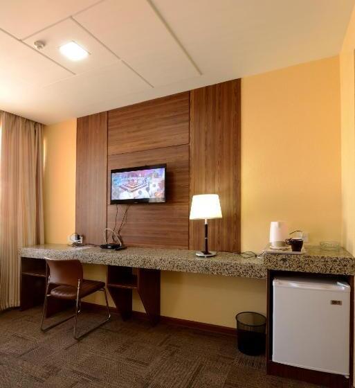 اتاق لوکس, Zolo