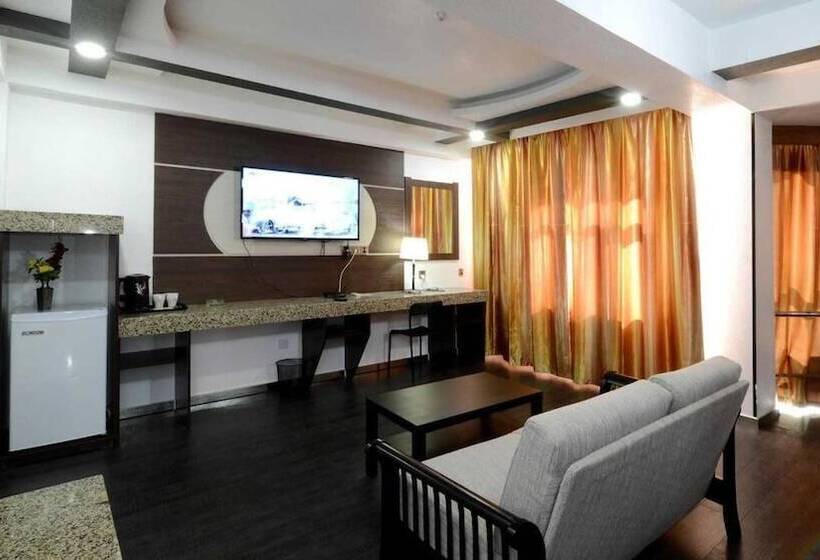 اتاق سوپریور, Zolo