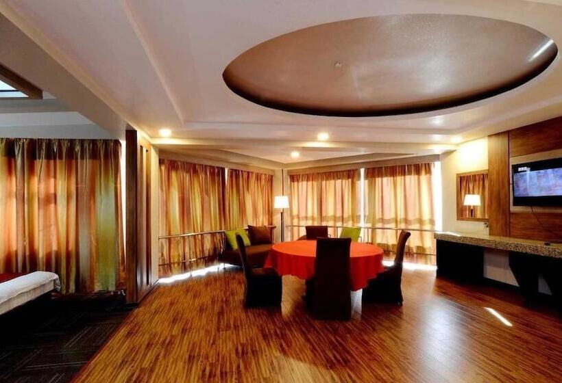 اتاق سوپریور, Zolo