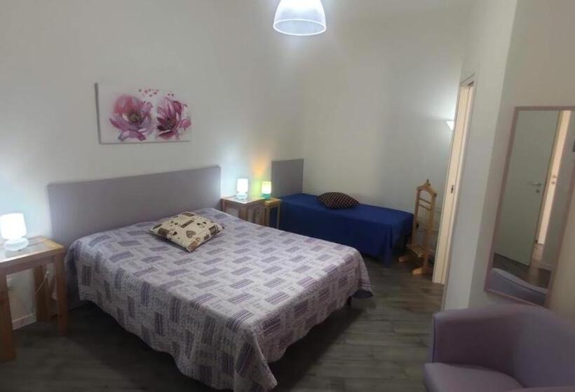 スタンダードトリプルルーム, B&b Dafne Marsala Centro