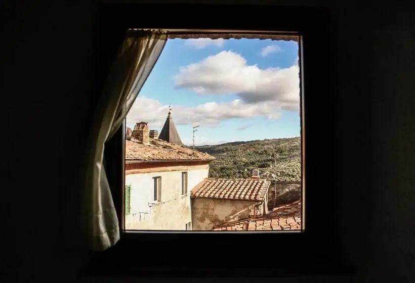 スタンダードトリプルルーム, Antico Borgo Seggiano