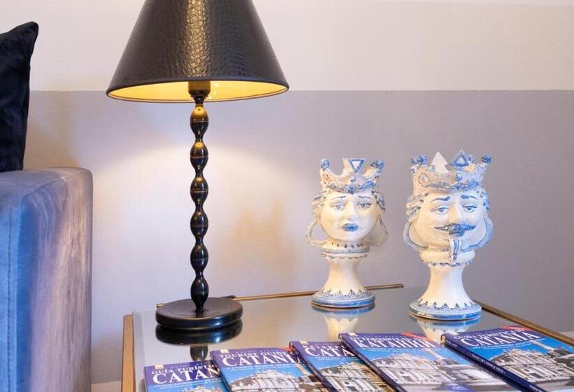 آپارتمان 2 خوابه, I Mori