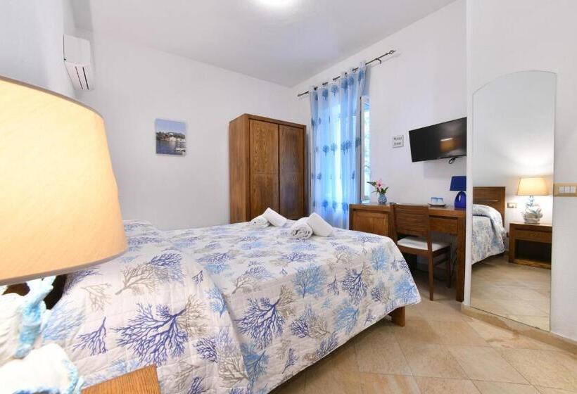 Номер Стандарт Вид на Сад, Relais Maison De Charles