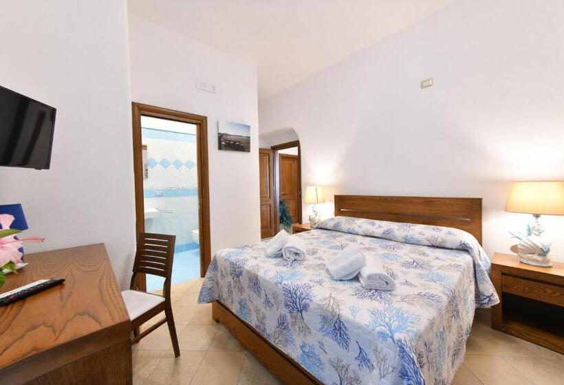 اتاق استاندارد با چشم‌انداز باغ, Relais Maison De Charles