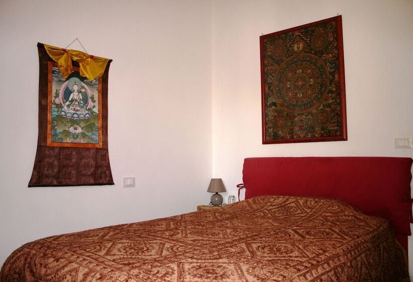 Номер Стандарт Индивидуальный, Butterfly B&b