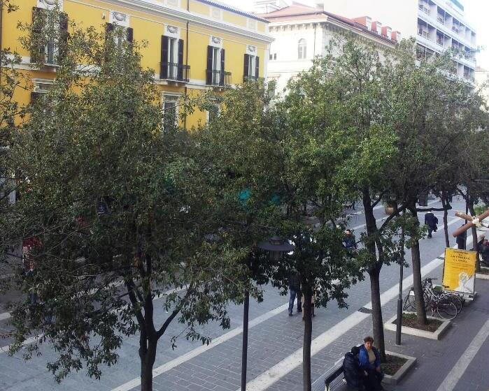 اتاق استاندارد با بالکن, Domus Corso Umberto 18 B&b