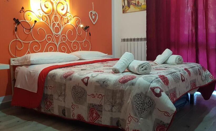 اتاق استاندارد چهار تخته, A Casa Tua B&b