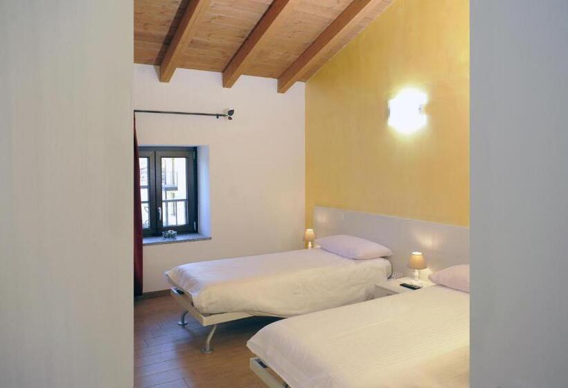 Номер Стандарт, Al Castello Bed And Breakfast