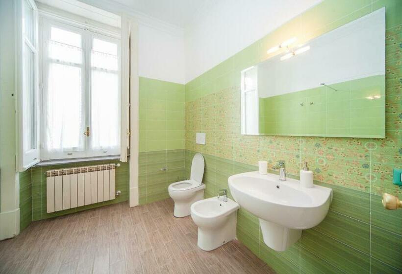 スタンダードトリプルルーム, B&b Casina De Goyzueta