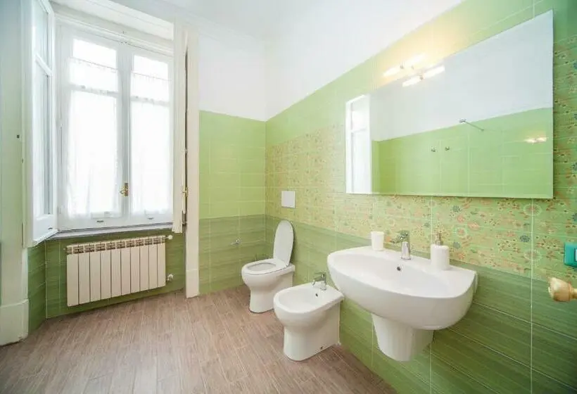 スタンダードトリプルルーム, B&b Casina De Goyzueta