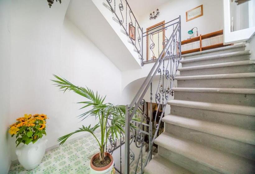 マウンテンビュースタンダードルーム, B&b Casina De Goyzueta