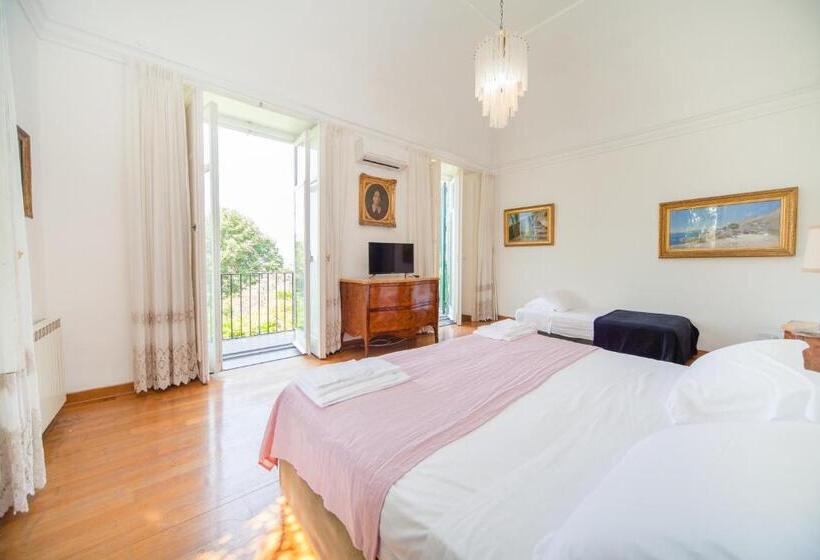 オーシャンビューのデラックストリプルルーム, B&b Casina De Goyzueta