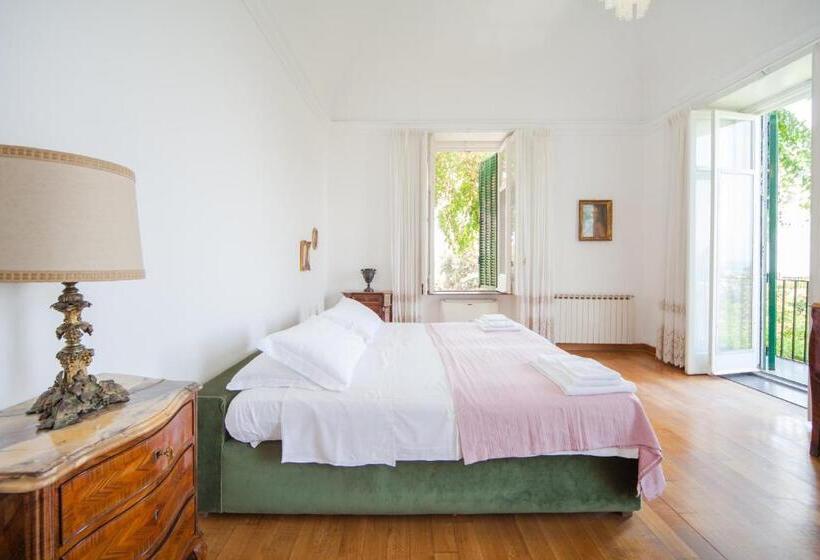 オーシャンビューのデラックストリプルルーム, B&b Casina De Goyzueta