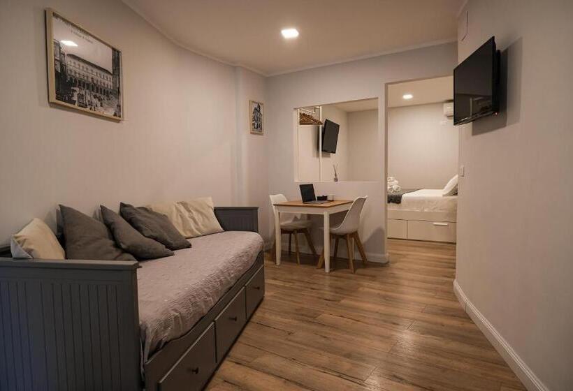 اتاق پریمیوم چهارنفره, B&b Civico 35