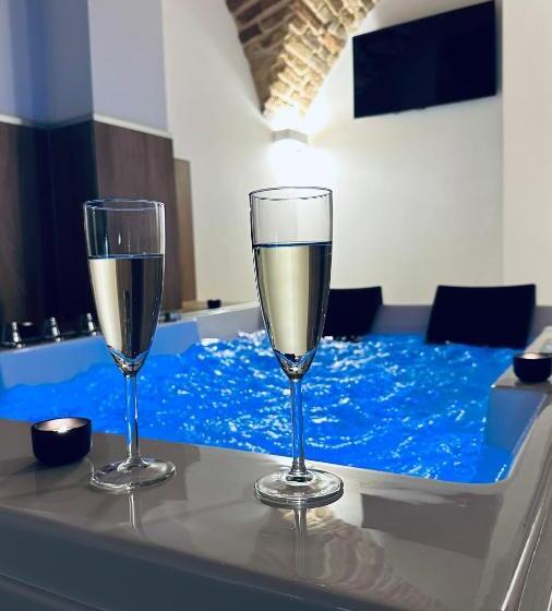 سوئیت با وان آب گرم, B&b Civico 35