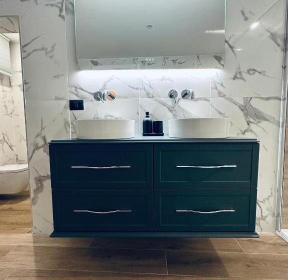 سوئیت با وان آب گرم, B&b Civico 35