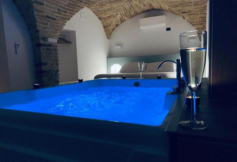 سوئیت با وان آب گرم, B&b Civico 35