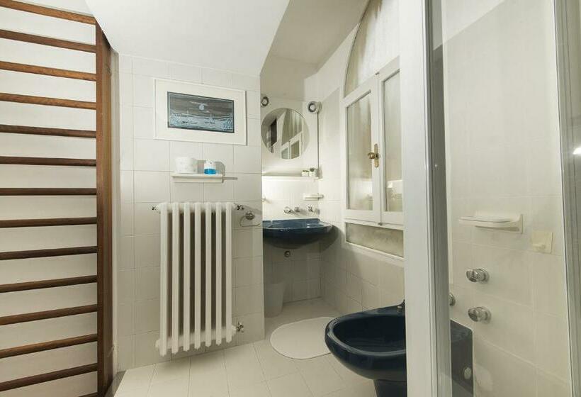اتاق استاندارد, B&b Del Podesta