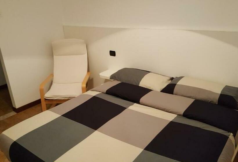 جناح جونيور مزوَّد بشرفة, La Corte Di Brusuglio Apartments