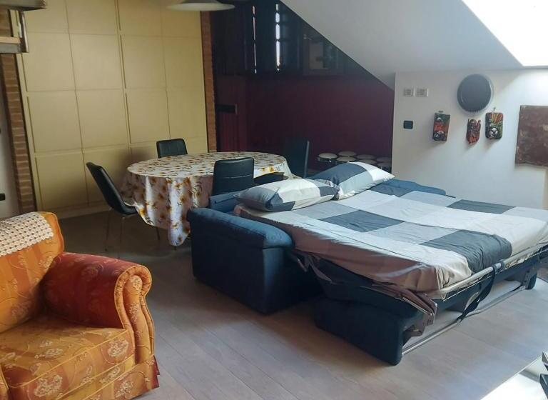 شقة دور أخير غرفة نوم واحدة, La Corte Di Brusuglio Apartments