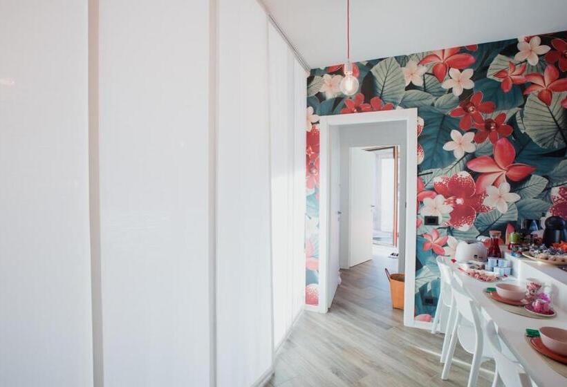 キングサイズベッドのデラックススイート, B&b Leterrazze Boutique Hotel   Torino