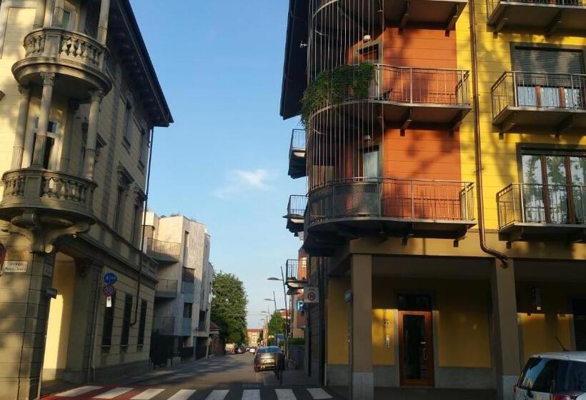 キングサイズベッドのデラックススイート, B&b Leterrazze Boutique Hotel   Torino