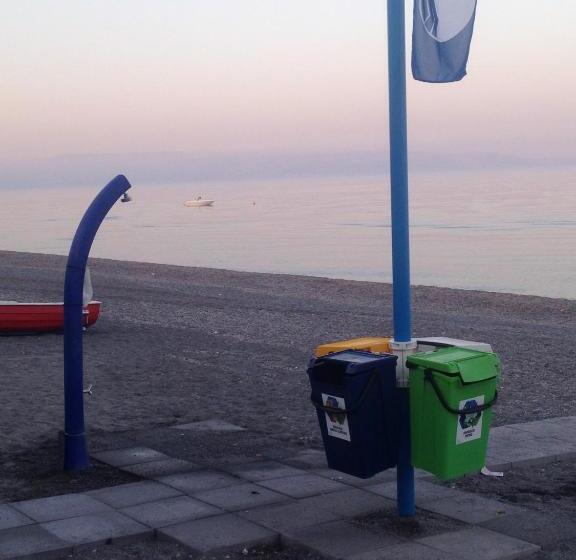 带海景的标准房, Colapesce