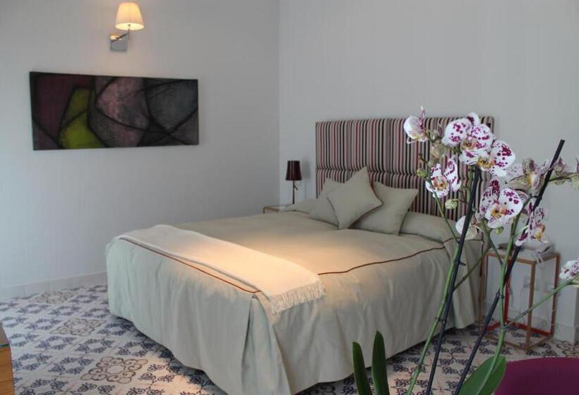 オーシャンビュージュニアスイート, Diecisedici