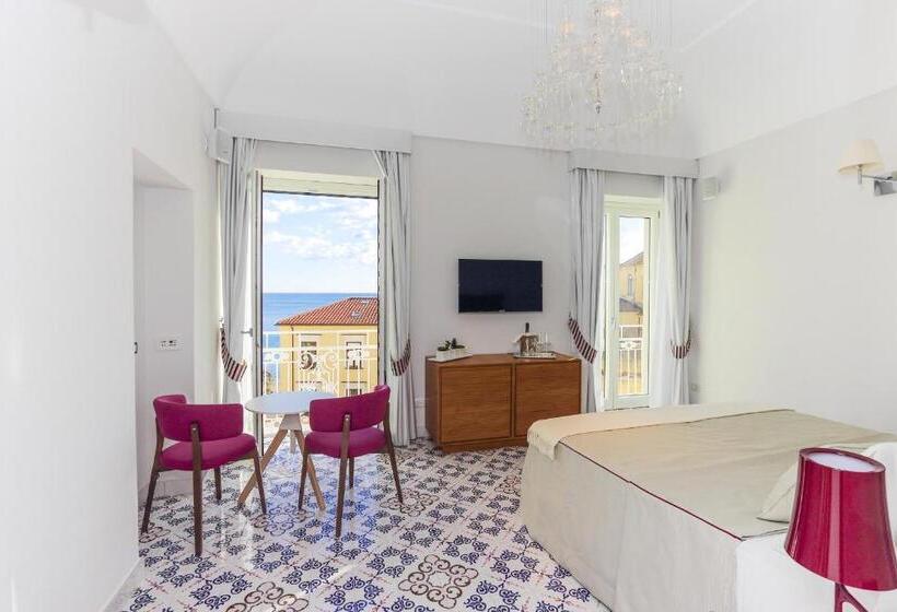 オーシャンビュージュニアスイート, Diecisedici